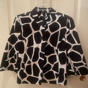 NWT East 5th Black and White Small Blazer